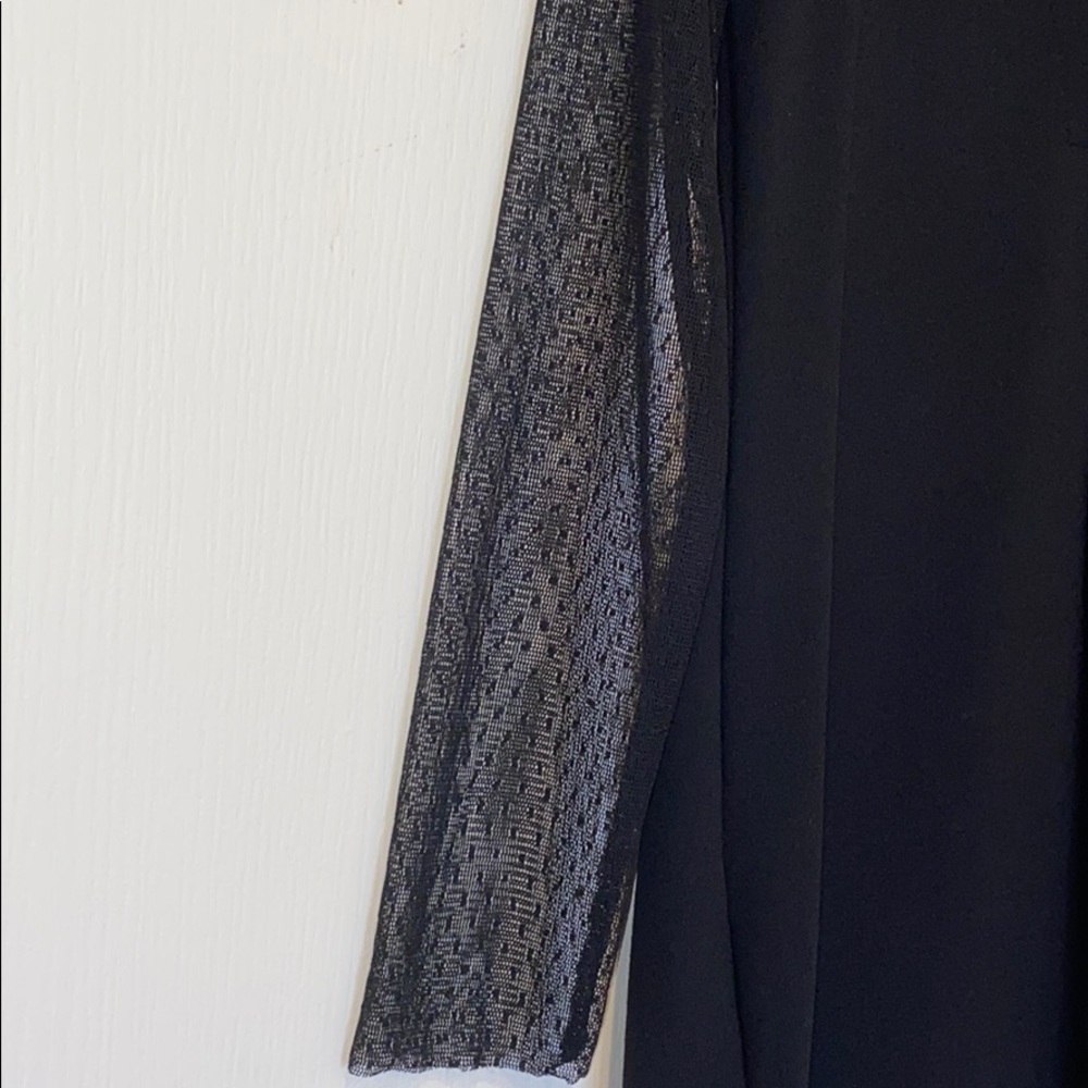 Dress - Picture 3 of 6